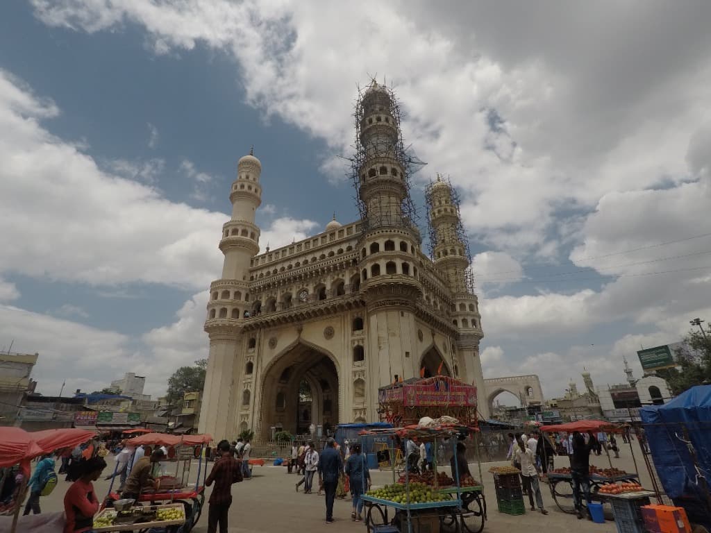 AI-generated image of Charminar being analyzed by VerDict AI for authenticity